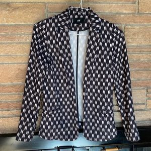 H&M Chic Patterned Blazer